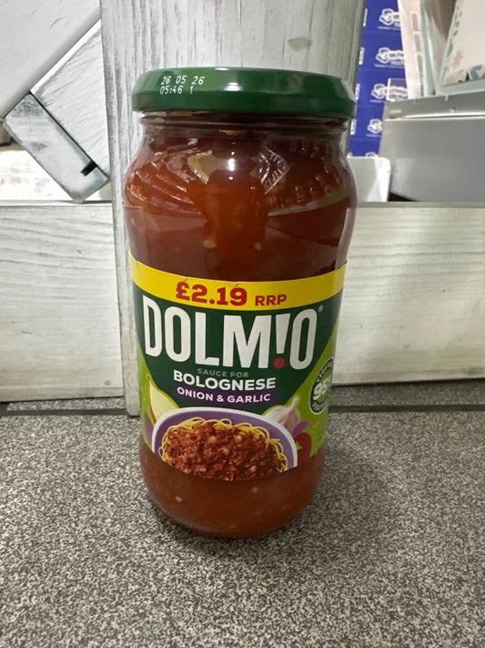 Dolmio Bolognese Onion and Garlic - Cooking Sauce - Freshco - Freshco
